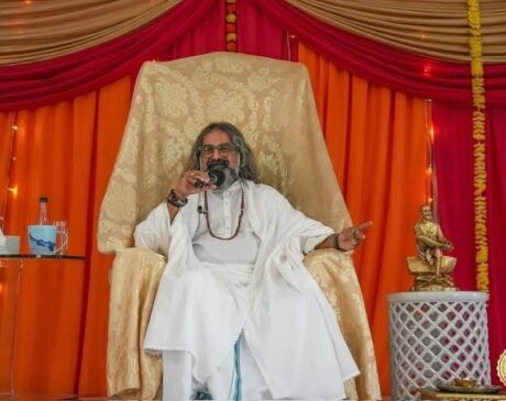 El arte de la comunicación: hablar menos, herir menos, vivir con ligereza